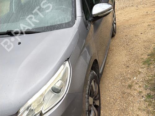 Sæde venstre fortil PEUGEOT 2008 I (CU_) 1.2 VTi | BP32368400C15