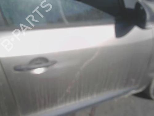 dr-hjre-fortil-renault-megane-iii-hatchback-bz01_-b3_-2008-38764356 main image