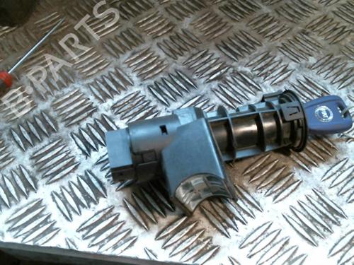 Used Ignition barrel FIAT PUNTO (188_) 1.2 16V 80 (188.233, .235, .253, .255, .333, .353, .639,... (80 hp) 20989067