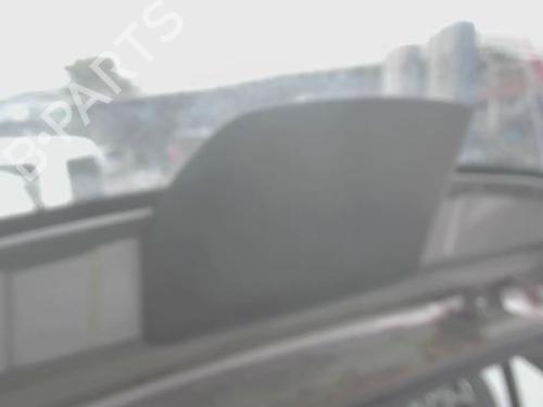 Used Third brake light NISSAN MICRA III (K12) 1.2 16V (65 hp) 30700069