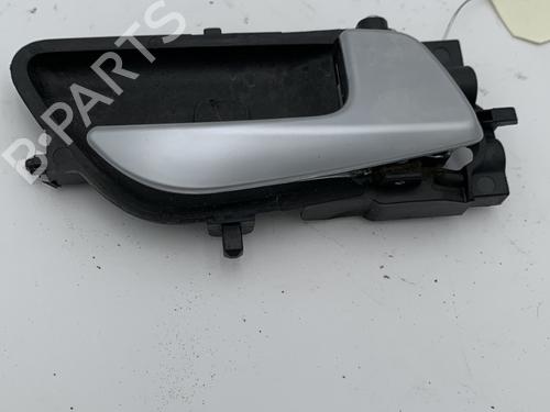 Used Front right interior door handle Front right interior door handle HYUNDAI i20 II (GB, IB) 1.0 T-GDI (101 hp) 30149413 30149413