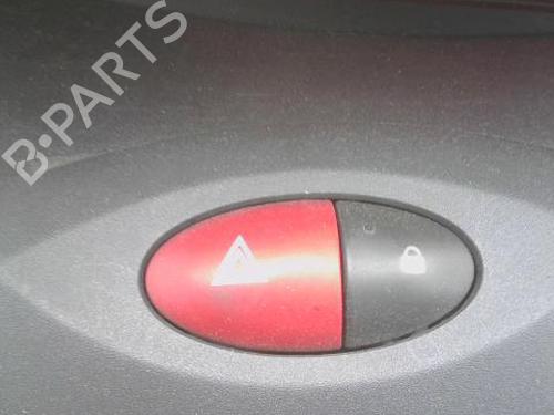 Used Warning switch RENAULT TWINGO II (CN0_) 1.2 16V (CN04, CN0B) (75 hp) 28580704