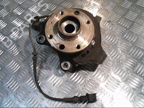 Used Left front steering knuckle OPEL CORSA C (X01) 1.0 (F08, F68) (60 hp) 21001249