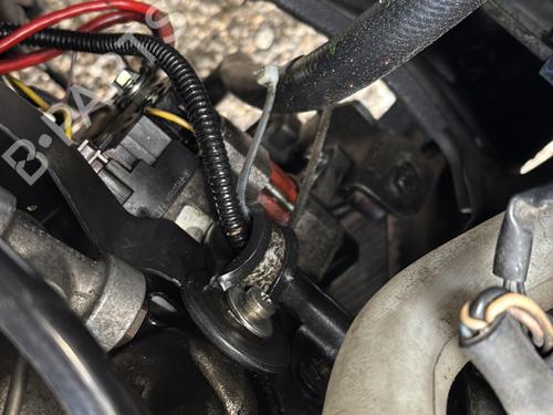 Used Alternator Alternator RENAULT ESPACE II (J/S63_) 2.1 TD (J633, J634, J/S635, J/S63D) (88 hp) 26527504 26527504