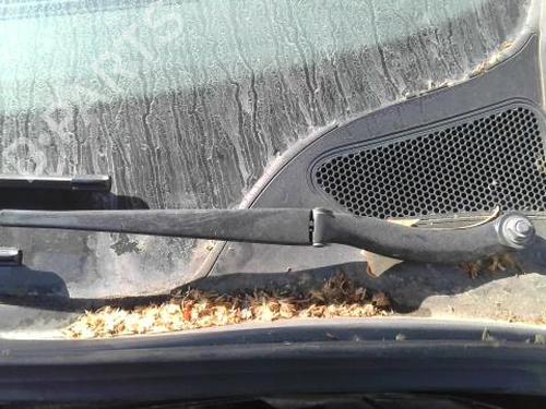 front-windshield-wiper-arm-peugeot-307-cc-3b-2003-2004-2005-2006-2007-2008-2009-26931842 main image