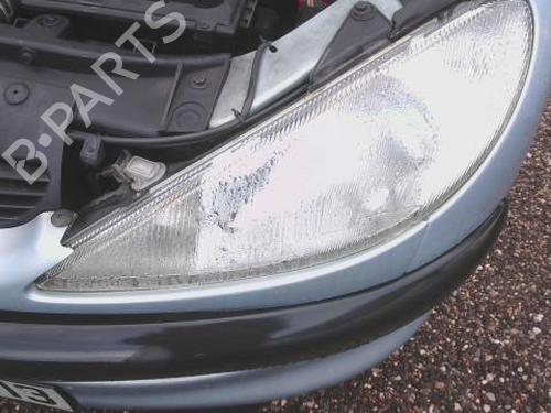 Used Left headlight PEUGEOT 206 Hatchback (2A/C) 1.4 i (75 hp) 32108567