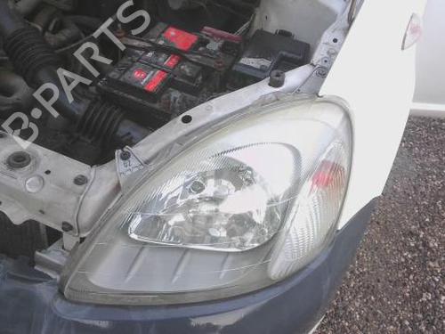 Venstre forlygte TOYOTA YARIS (_P1_) 1.0 (SCP10_, SCP10R) (68 hp) 28382304