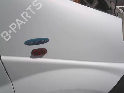 Used Right front fenders RENAULT TRAFIC II Van (FL) 1.9 dCi 80 (FL0B) (82 hp) 28541958