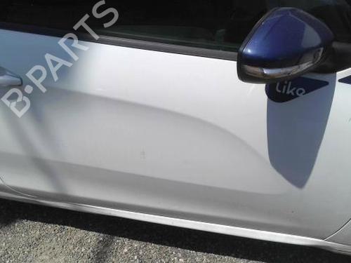 Used Right front door PEUGEOT 208 I (CA_, CC_) 1.0 VTi (68 hp) 26888372