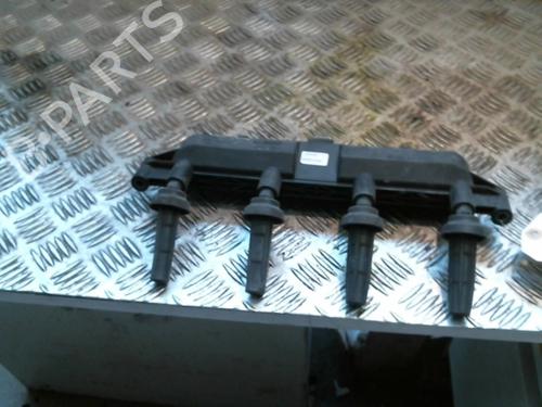 Used Ignition coil CITROËN C2 (JM_) 1.4 (73 hp) 30680196