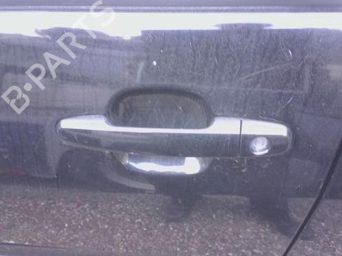 front-left-exterior-door-handle-toyota-rav-4-ii-_a2_-2000-2001-2002-2003-2004-2005-32528422 main image