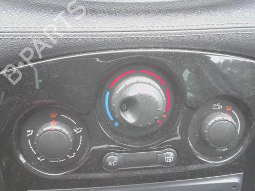 AC Styreenhet / Manøvreringsenhet RENAULT CLIO III Grandtour (KR0/1_) 1.5 dCi (KR0G) (68 hp) 29712678