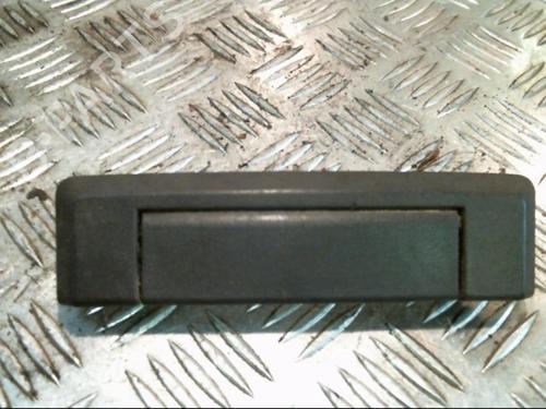 Używane Klamka zewnętrzna drzwi przednich prawych CITROËN BX (XB-_) TRD Turbo (90 hp) 22035506