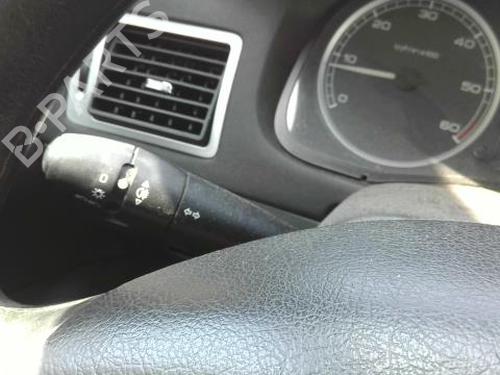 Używane Przełącznik zespolony kolumny kierowniczej PEUGEOT 307 (3A/C) 1.6 HDi 110 (109 hp) 27258065