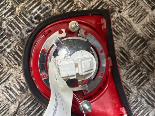Right tailgate light VW GOLF V (1K1) | BP37181327C80 - Image 3