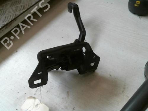 Used Hood lock CHRYSLER VOYAGER IV (RG, RS) 2.8 CRD (150 hp) 22042071