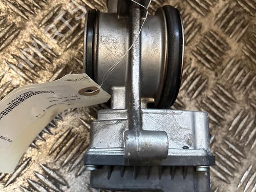Used Throttle body Throttle body 34167534 34167534