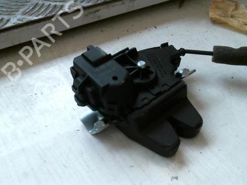 Used Hood lock MERCEDES-BENZ C-CLASS (W204) [2007-2015]  22044617