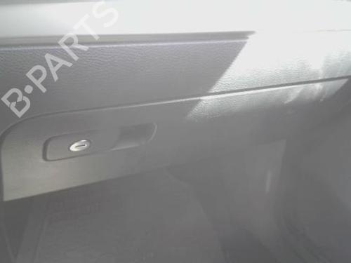 Used Glove box Glove box 37024168 37024168