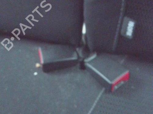 BP29977842I32 main image