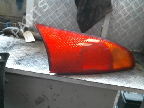 Used Right taillight FORD FOCUS I (DAW, DBW) 1.4 16V (75 hp) 20999822