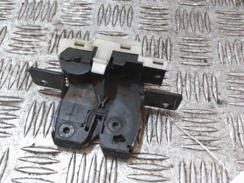 Used Switch Switch RENAULT CLIO III (BR0/1, CR0/1) 1.5 dCi (BR17, CR17) (86 hp) 27890034 27890034