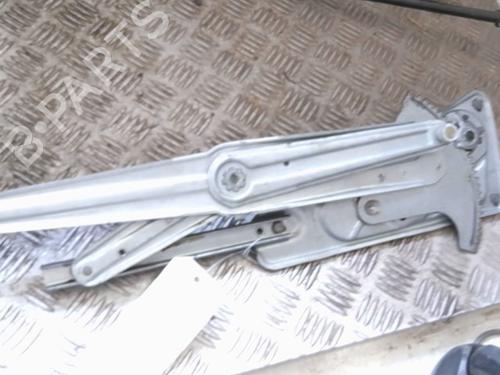 Used Front right window mechanism RENAULT TWINGO I (C06_) 1.2 (C066, C068) (58 hp) 27536110