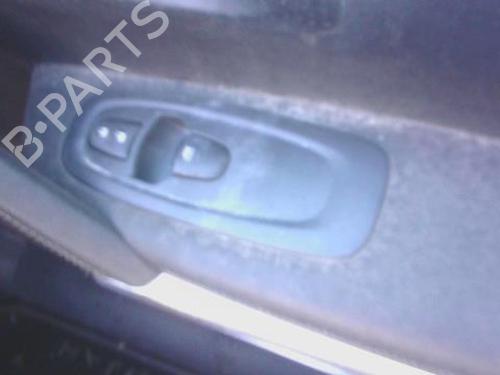 Used Right front window switch RENAULT KADJAR (HA_, HL_) 1.6 dCi 130 (HLA4) (130 hp) 29147780