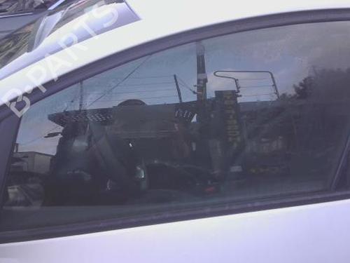 front-left-door-window-renault-clio-iv-bh_-2012-2013-2014-2015-2016-2017-2018-2019-2020-2021-31018318 main image