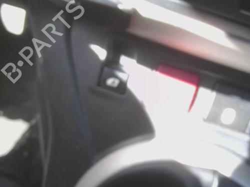 Used Left front window switch Left front window switch PEUGEOT PARTNER Tepee 1.6 HDi (114 hp) 33831381 33831381