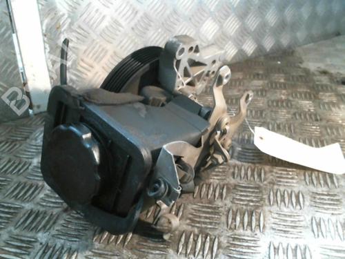 Used Steering pump Steering pump BMW 3 Compact (E46) 320 td (150 hp) 20989211 20989211