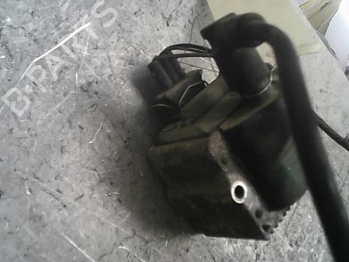 Tændspole VW POLO Coupe (86C, 80) 1.0 Cat (45 hp) 22037413