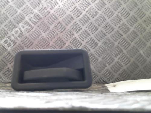 Used Front right interior door handle Front right interior door handle RENAULT CLIO I (B/C57_, 5/357_) 1.2 (B/C/S57A, B/C57S, 5/357F, 5/357J, 5/357L, 5/357R) (58 hp) 20997200 20997200