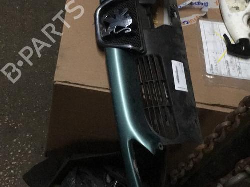 Grille PEUGEOT 206 Hatchback (2A/C) 1.9 D | BP31213989C40