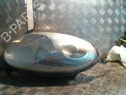 Used Right headlight NISSAN MICRA III (K12) 1.2 16V (80 hp) 20994546