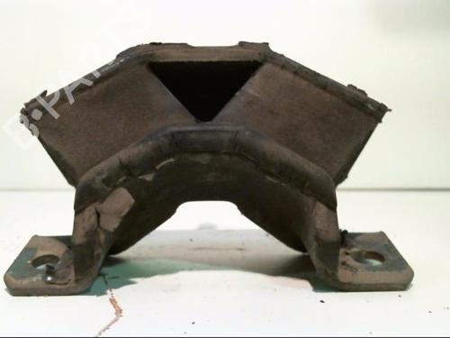 Used Gearbox mount Gearbox mount RENAULT SUPER 5 (B/C40_) 1.4 Cat (B/C/407) (58 hp) 22040362 22040362