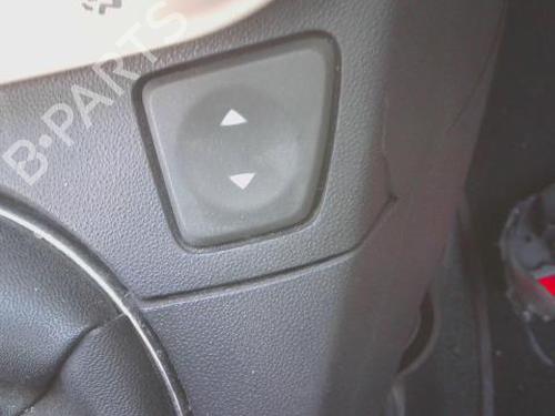 Used Right front window switch Right front window switch 38454040 38454040