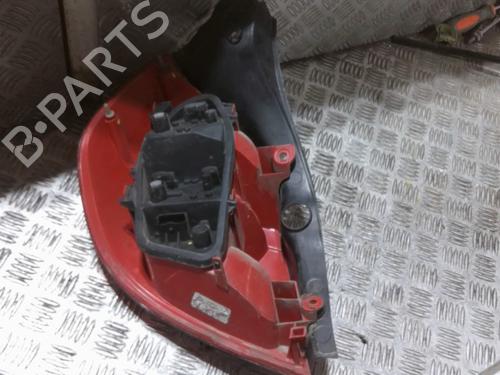 Right taillight RENAULT CLIO III (BR0/1, CR0/1) 1.5 dCi (BR17, CR17) | BP27890028C35 
