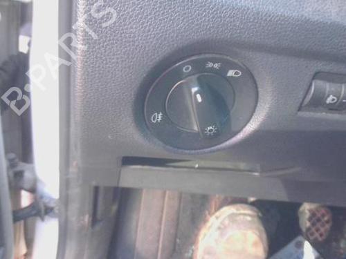 Used Headlight switch Headlight switch SKODA FABIA II (542) 1.2 (70 hp) 33539302 33539302
