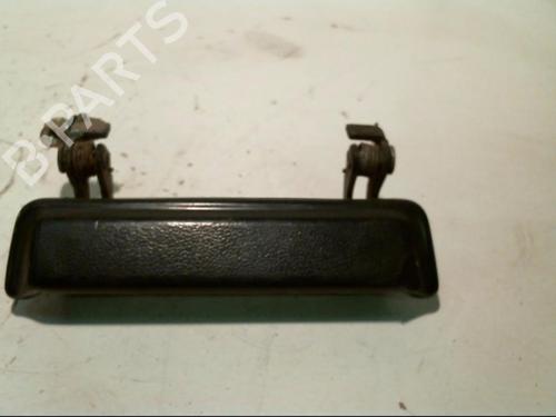 Used Front right exterior door handle MITSUBISHI PAJERO I (L04_G, L14_G) 2.5 TD (L044G, L049G) (95 hp) 22041274