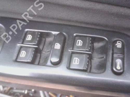 Comutador VW GOLF IV (1J1) 1.9 TDI (90 hp) 31330164