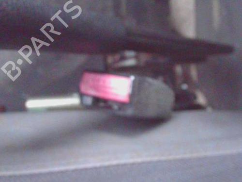 Used Front left belt tensioner RENAULT MASTER II Van (FD) 2.5 dCi (FD02) (101 hp) 31577011