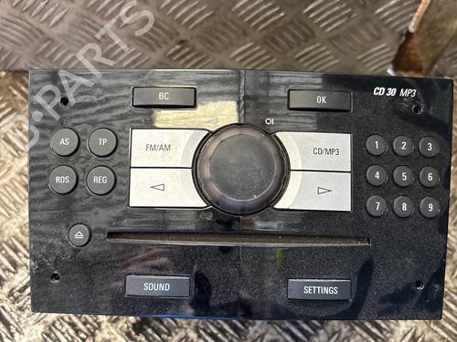 Used Radio Radio OPEL CORSA D (S07) 1.3 CDTI (L08, L68) (95 hp) 34553514 34553514