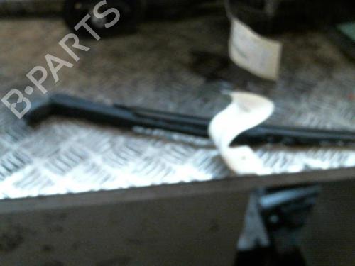 Bakre vindusviskerarm FORD FOCUS I (DAW, DBW) 1.4 16V (75 hp) 20999824
