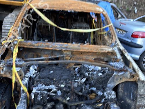 Used Parts BMW X2 (F39) sDrive 18 d 4392906