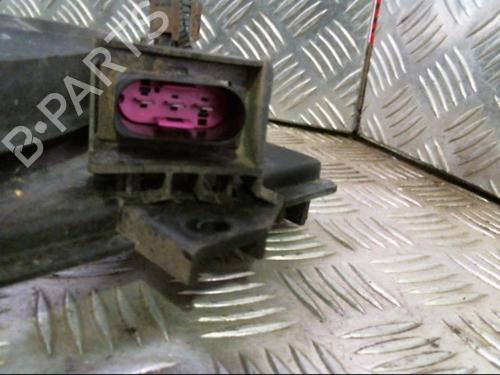 Used Radiator fan Radiator fan VW FOX Hatchback (5Z1, 5Z3, 5Z4) 1.4 TDI (70 hp) 21000823 21000823