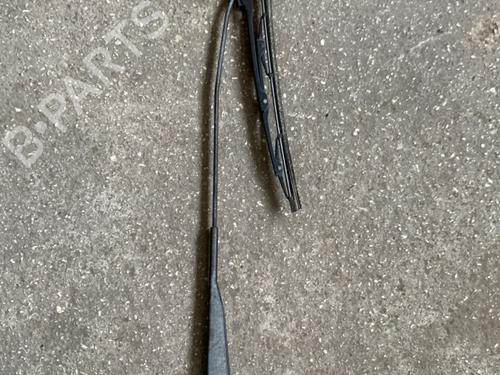 front-windshield-wiper-arm-renault-trafic-ii-van-fl-2001-33334241 main image