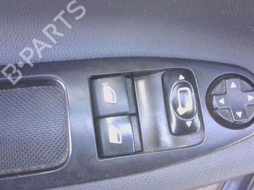 switch-peugeot-expert-van-vf3a_-vf3u_-vf3x_-2007-36143691 main image