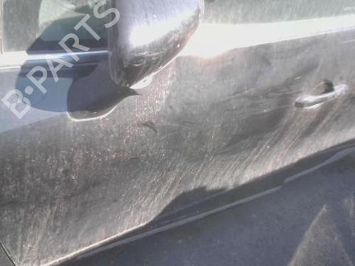Used Left front door Left front door 39156349 39156349