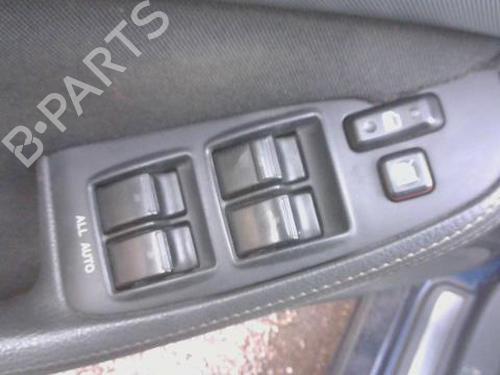 Used Switch Switch TOYOTA AVENSIS (_T25_) 2.0 D-4D (ADT250_, ADT250R) (126 hp) 32384557 32384557